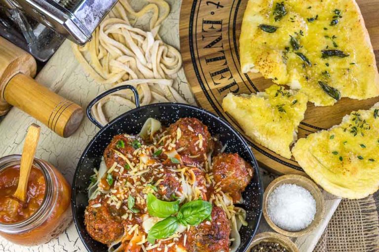 Fat Mamma's Woodfired Pizza
